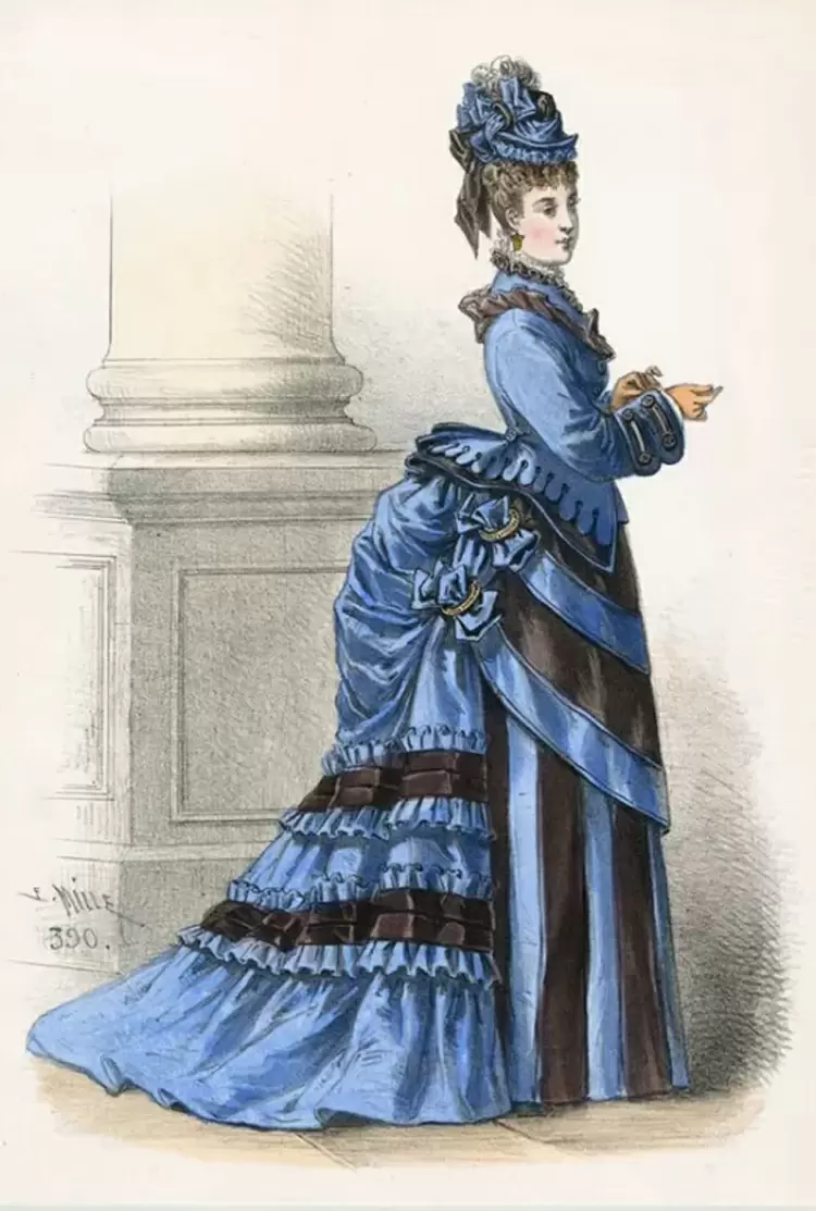 You fit into the Bustle Dress! 