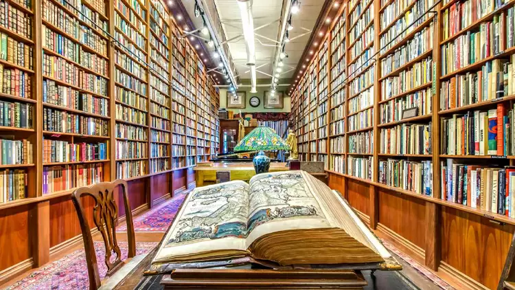 When browsing in a bookstore and someone asks for your opinion on a book, what would you do?