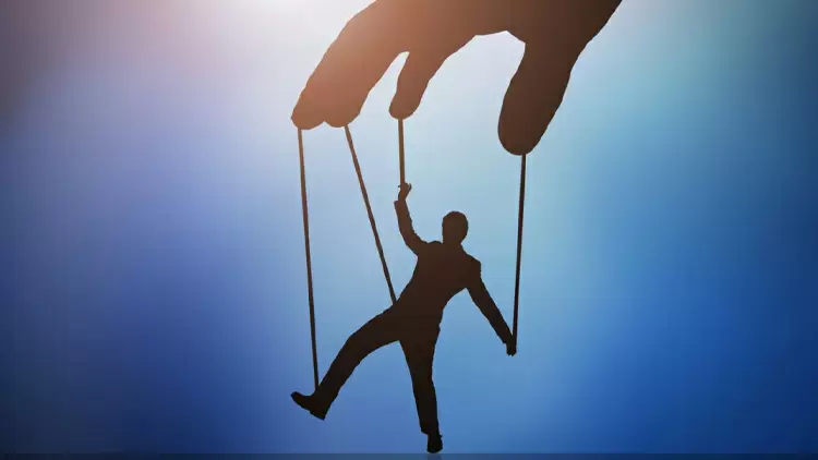 I tend to manipulate others to get my way.