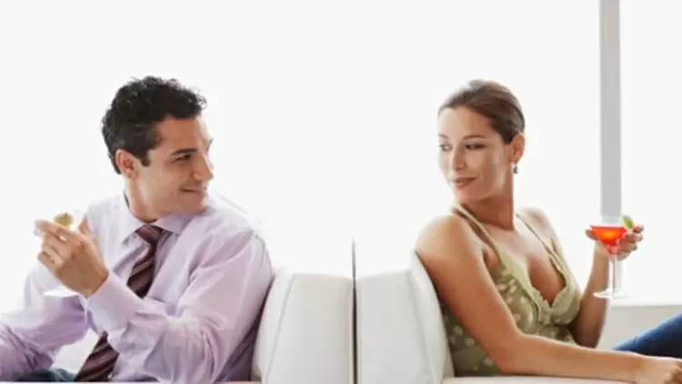 Do you feel the chemistry between you two?