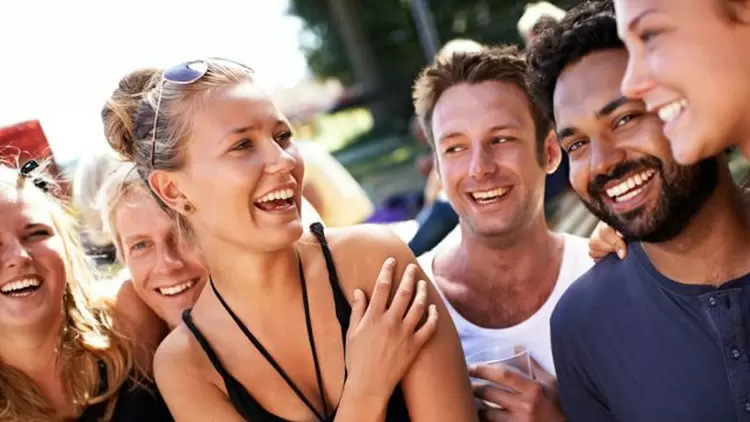 I like to be the center of attention.